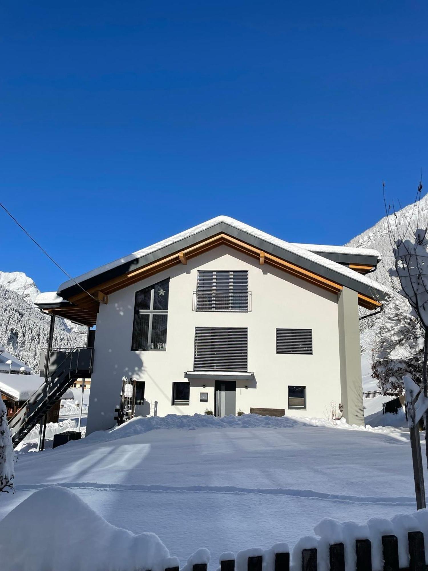 Luibisblick Apartment Sankt Leonhard im Pitztal